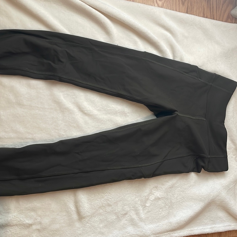 Lululemon Align leggings with pockets 25in size 6 color army green